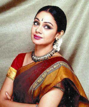 shobana actress